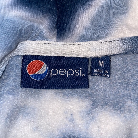 Pepsi Crop Hoodie (medium) - Picture 6 of 7